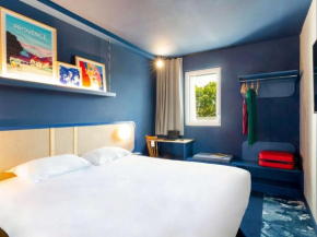 greet hotel Salon de Provence